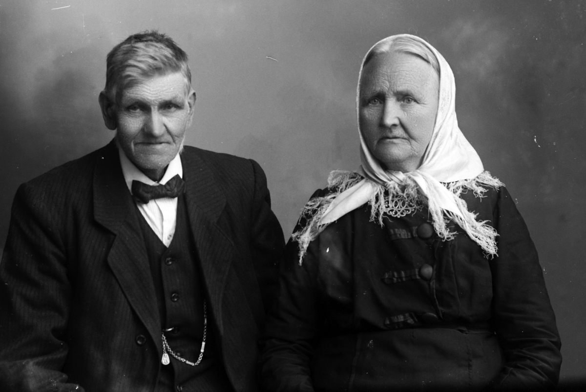 Christian Grundseth, STRÆTKVERN GAMLE, GR: 2, ELDRE EKTEPAR, 20982