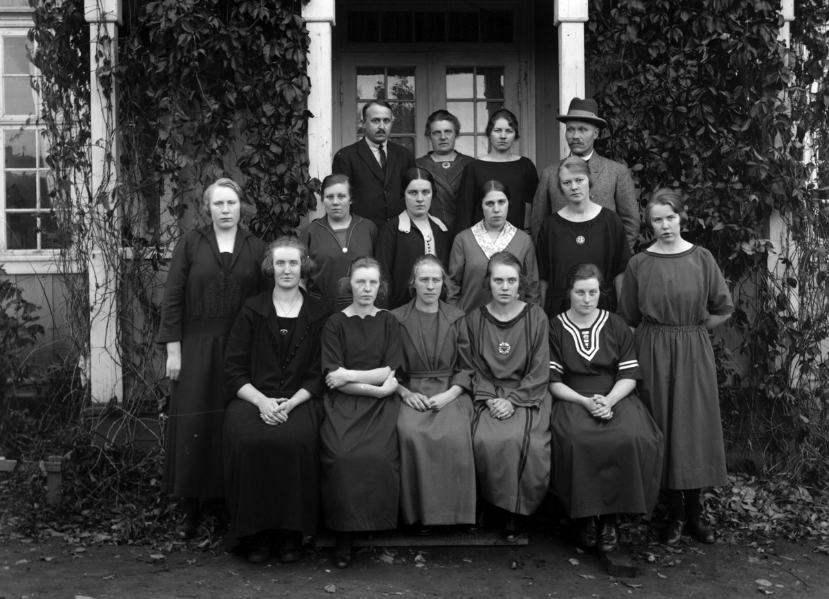 Christian Grundseth, STATENS MEIERISKOLE, STANGE, GR: 15, UTEN NAVN