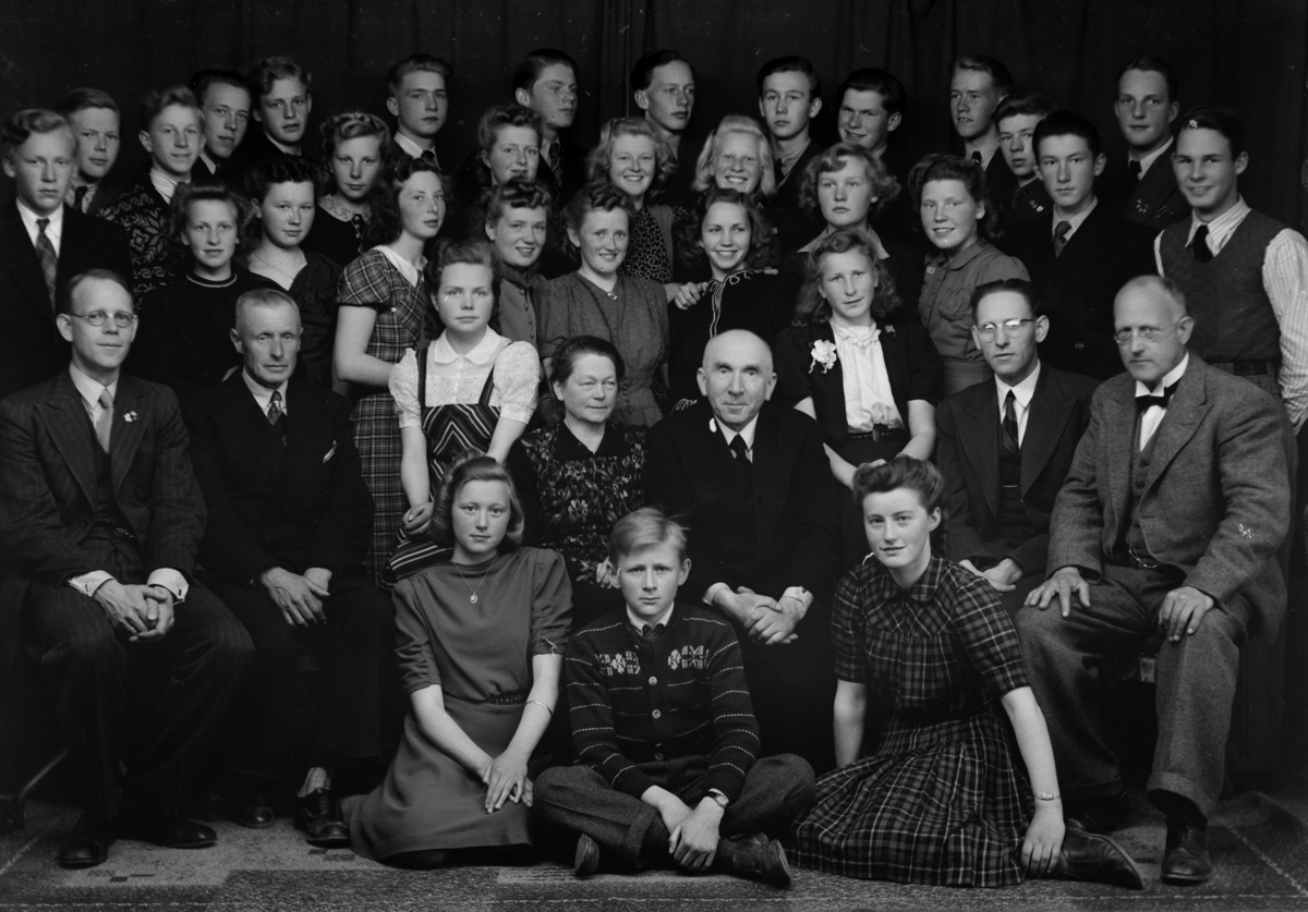 Christian Grundseth, HAMAR KATEDRALSKOLE, MIDDELSKOLEN 3C, GR: 39,