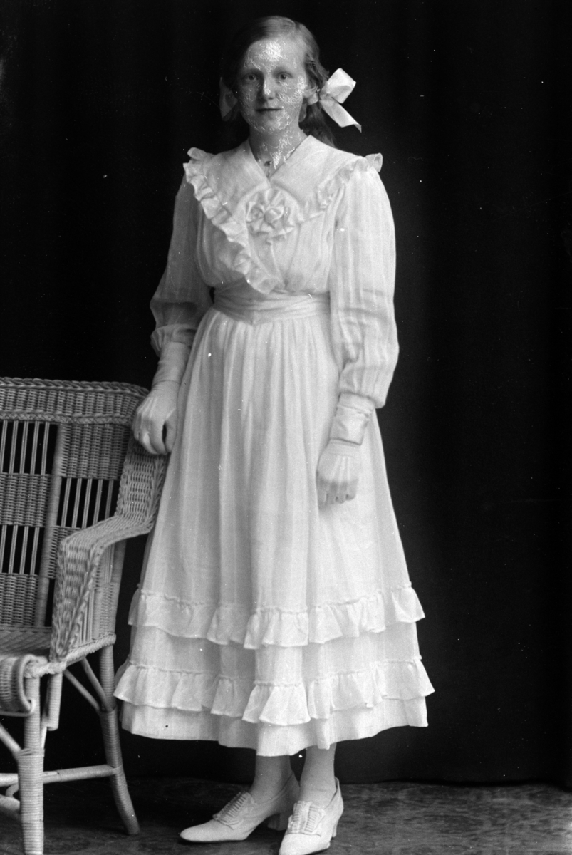 Christian Grundseth, FALSTAD KIRSTEN, HELFIG. , 19238