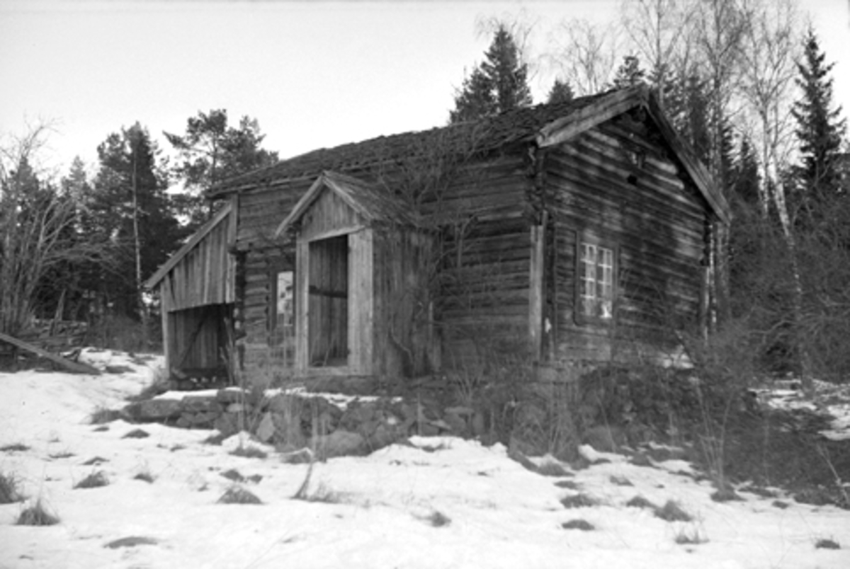 Toralv Bleken-Nilssen, SKARDERUDSTUA, FURNES i Ringsaker, NÅ HH, FØR FLYTTING TIL HEDMARKSMUSEET, HDH. 55