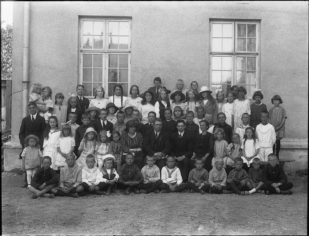Christian Grundseth, SKOLEFOTO. STOR GRUPPE, UKJENT SKOLE.
