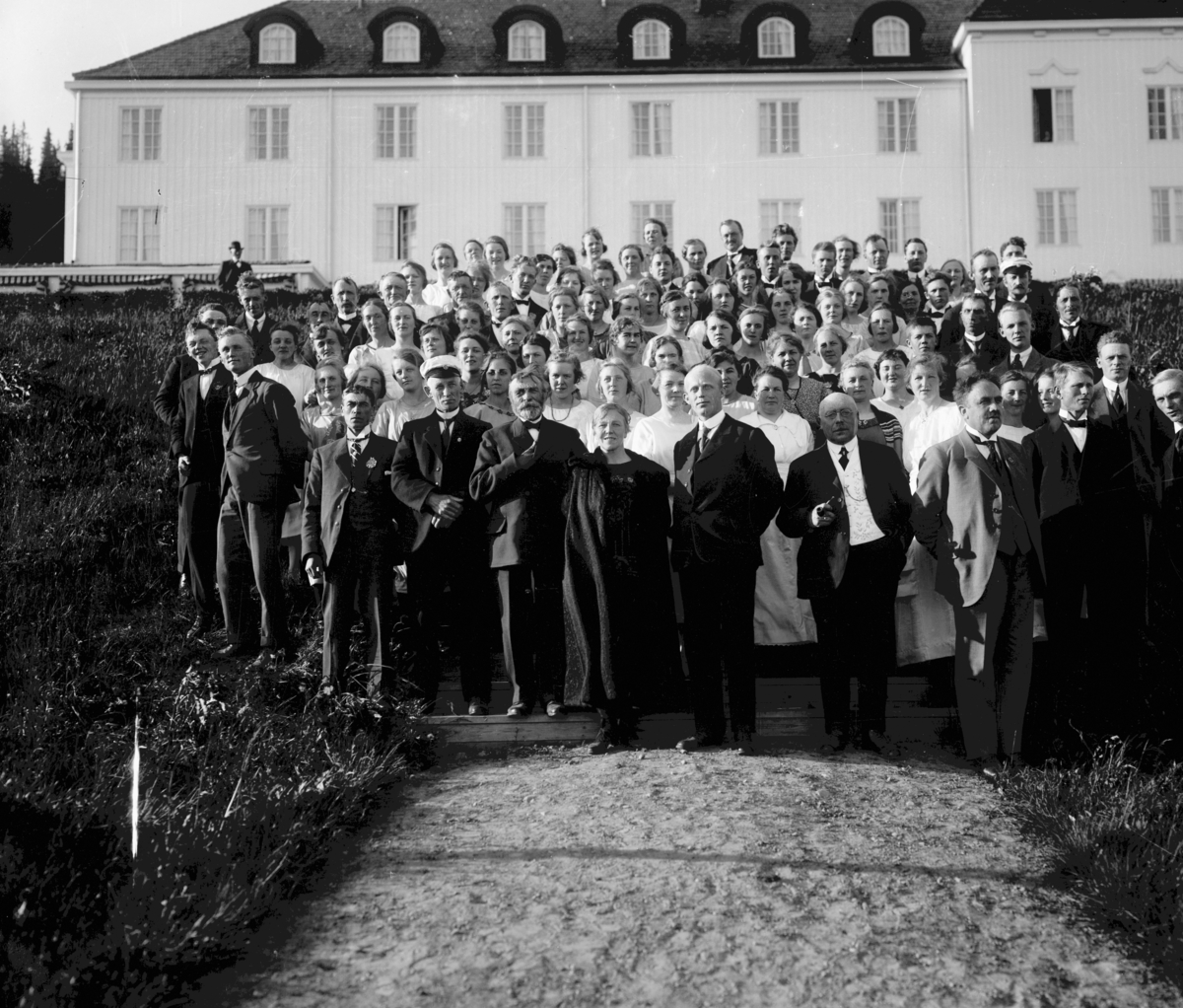 Oscar Løberg, Hedmark Sangerlag på Høsbjør 24. 06. 1923. UKJENT STOR GRUPPE MENN OG KVINNER, HØSBJØR i Ringsaker.