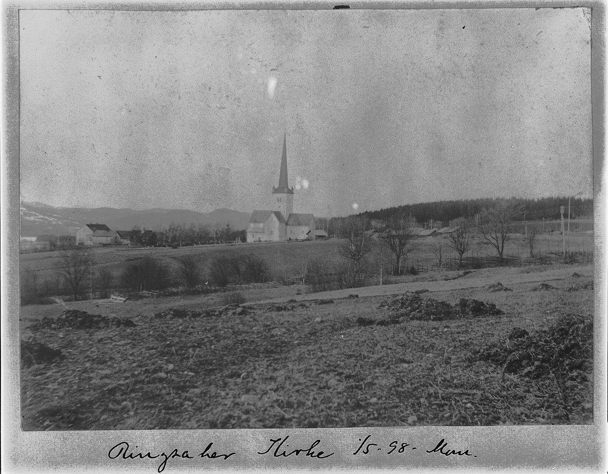 Johan Albert Steen, RINGSAKER KIRKE OG PRESTEGARD.