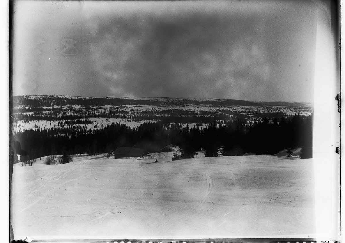 Ole M Martinsen, Ukjent landskap, gard, vinter.