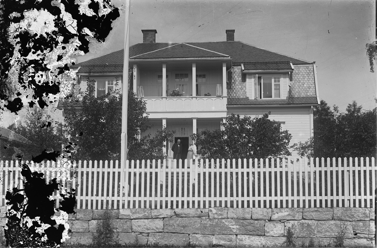 Oscar Løberg, VILLA, UKJENT STED, SAMME SOM HHB-2765.