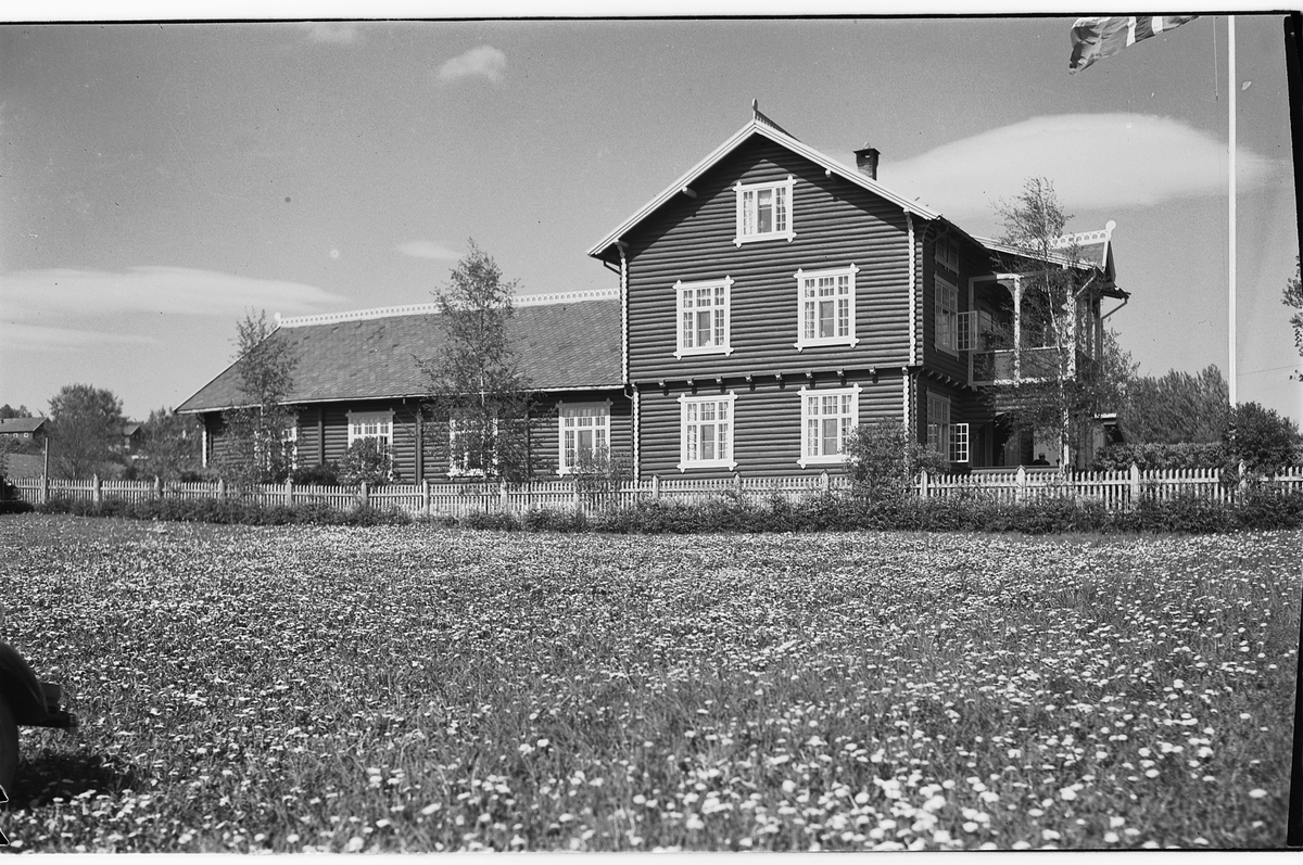 Håkon Prestkværn, Veldrom forsamlingslokale, Veldre.