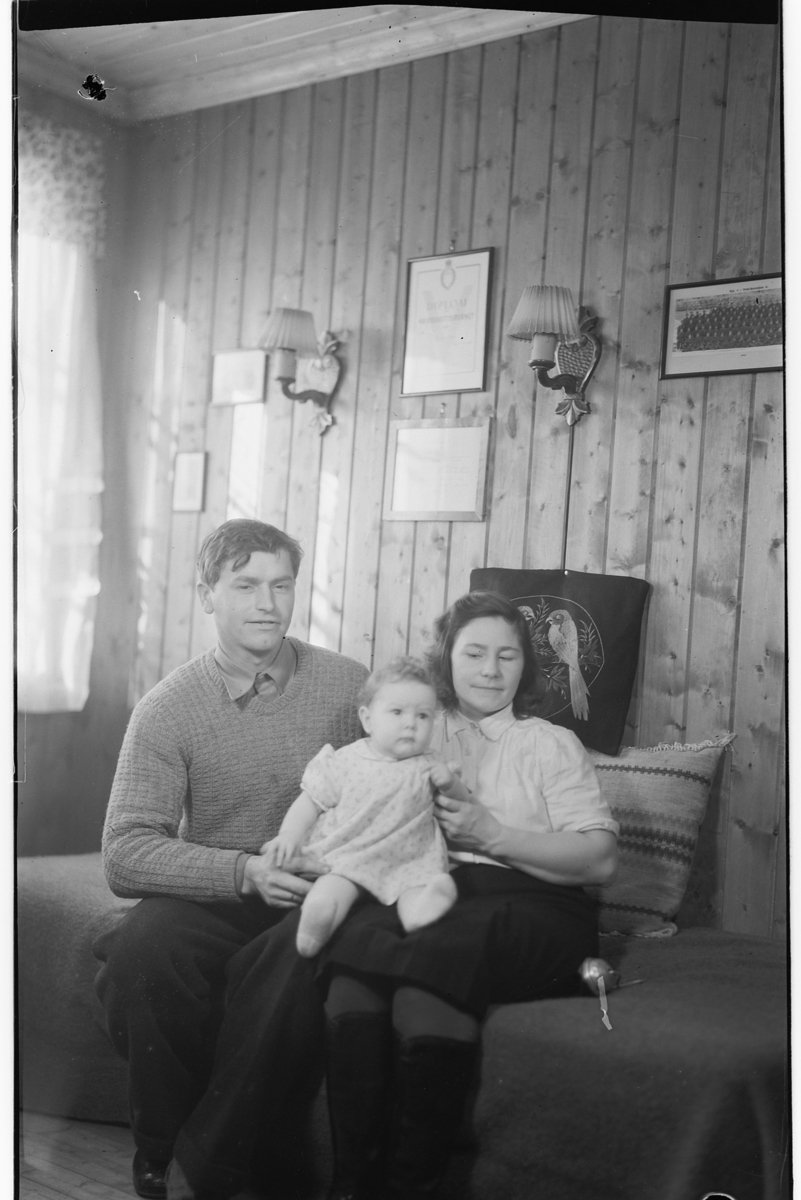 Håkon Prestkværn, GRUPPE 3, FAMILIE, TORBJØRN VEA ??