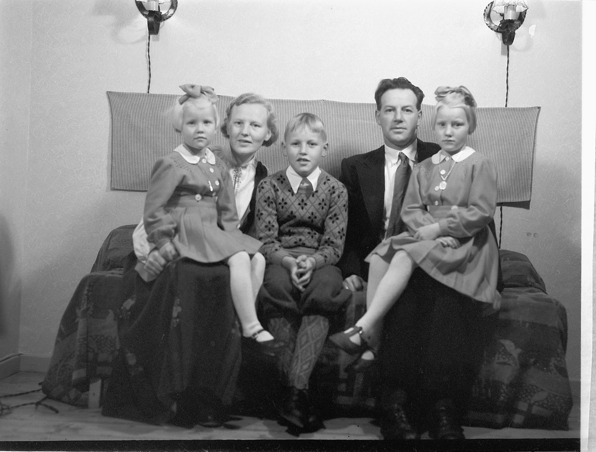 Håkon Prestkværn, FAMILIE, GRUPPE 5, HÅKONSEN, 1948.