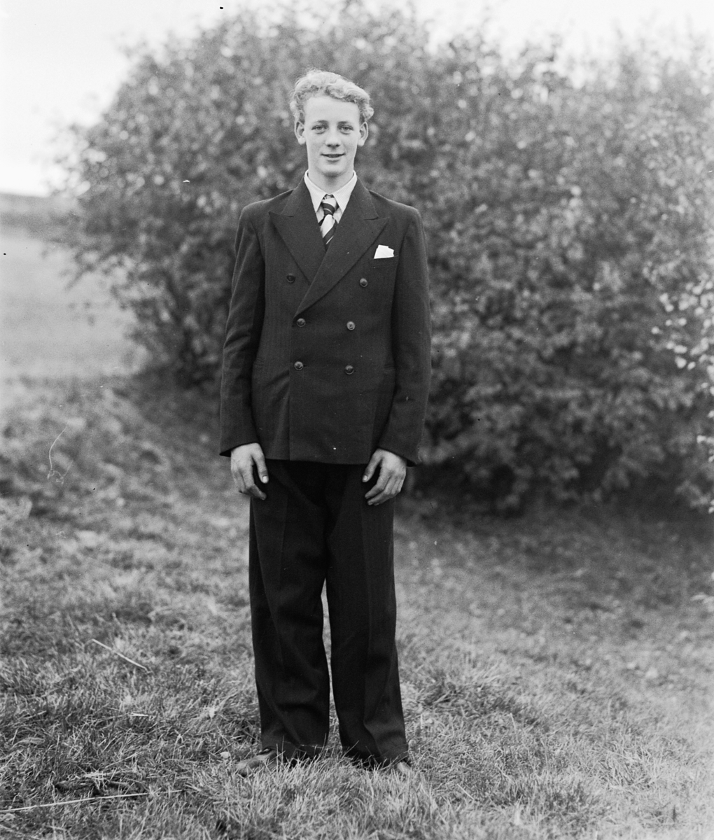 Håkon Prestkværn, KONFIRMANT, 1947.