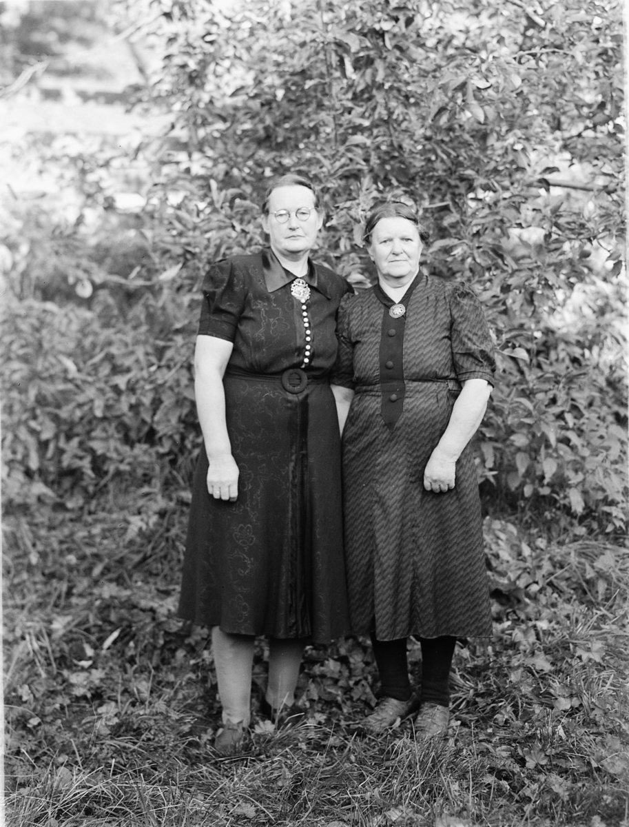Håkon Prestkværn, Diverse familigrupper, bryllup Lagmannsveen, Elvsveen.