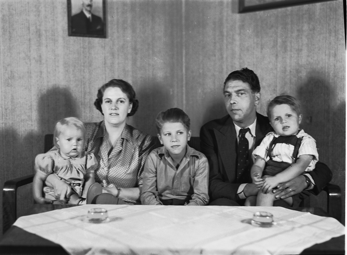 Håkon Prestkværn, FAMILIEGRUPPE 5, ØEN.