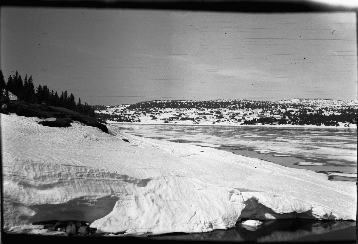 Håkon Prestkværn, Vinterlandskap. Fjell med sjø. Sjusjøen.