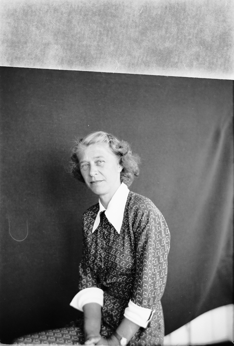 Håkon Prestkværn, Lovise Berg, Brøttum.