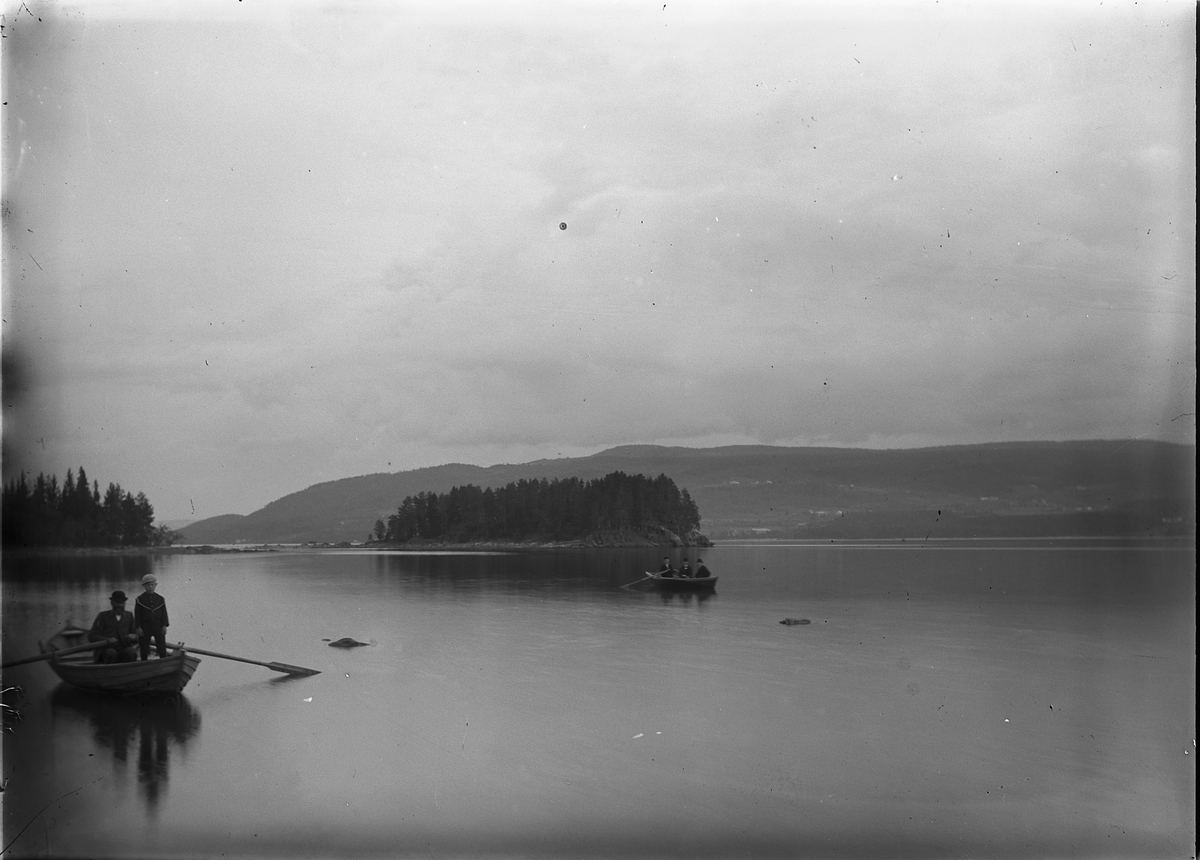 Kristoffer Horne, MJØSLANDSKAP, ROBÅTER, UKJENT MANNSKAP, STEINSHOLMEN, STEINBORGEN (MJØSKASTELLET), RINGSAKER, MJØSA.