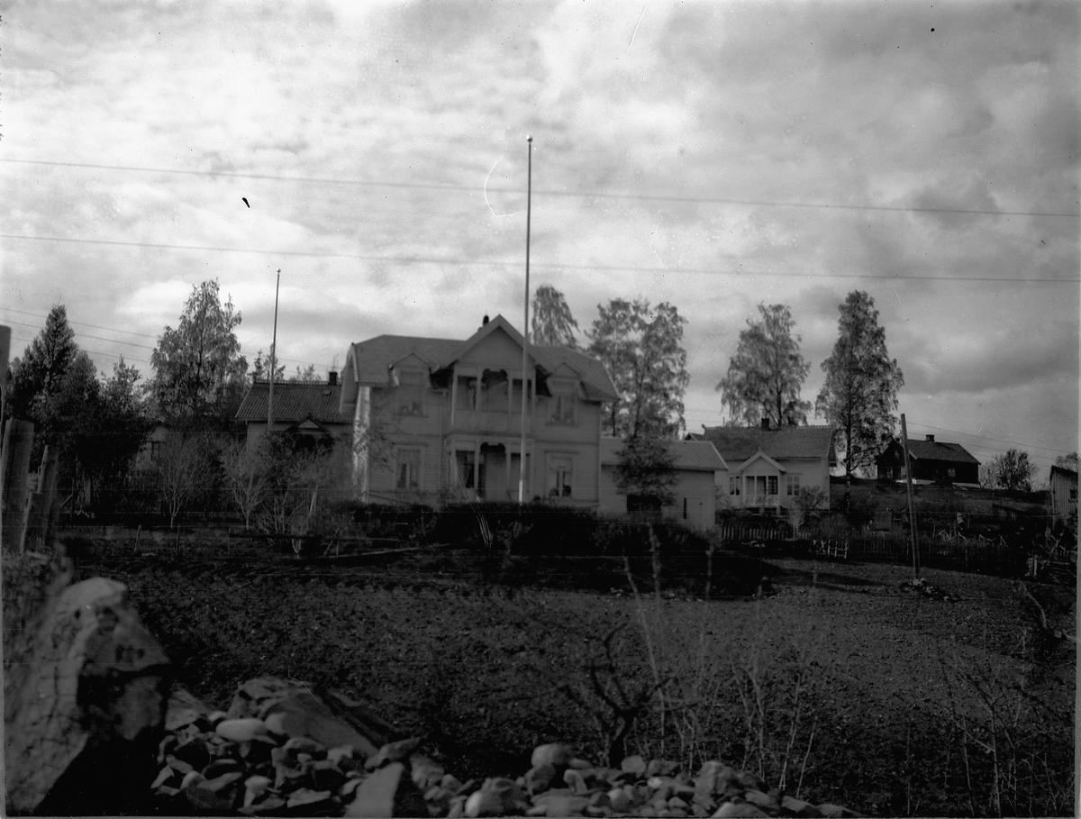 Ragnvald Andersen, Valhalla, Furnesvegen ved Solvang i Hamar.