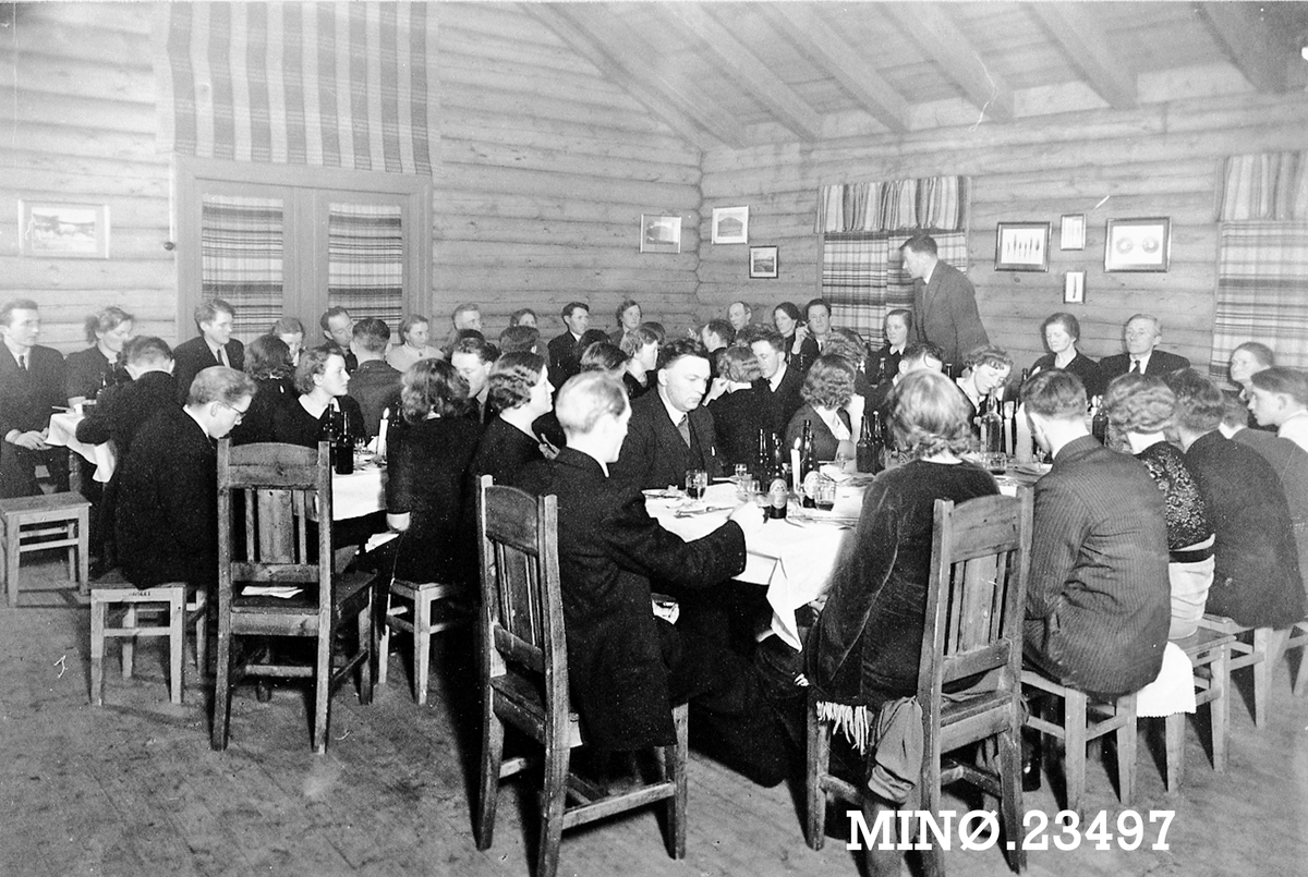 Iv. Olsen, Tynset janitsjarkorps - fest etter musikkstevne 1936