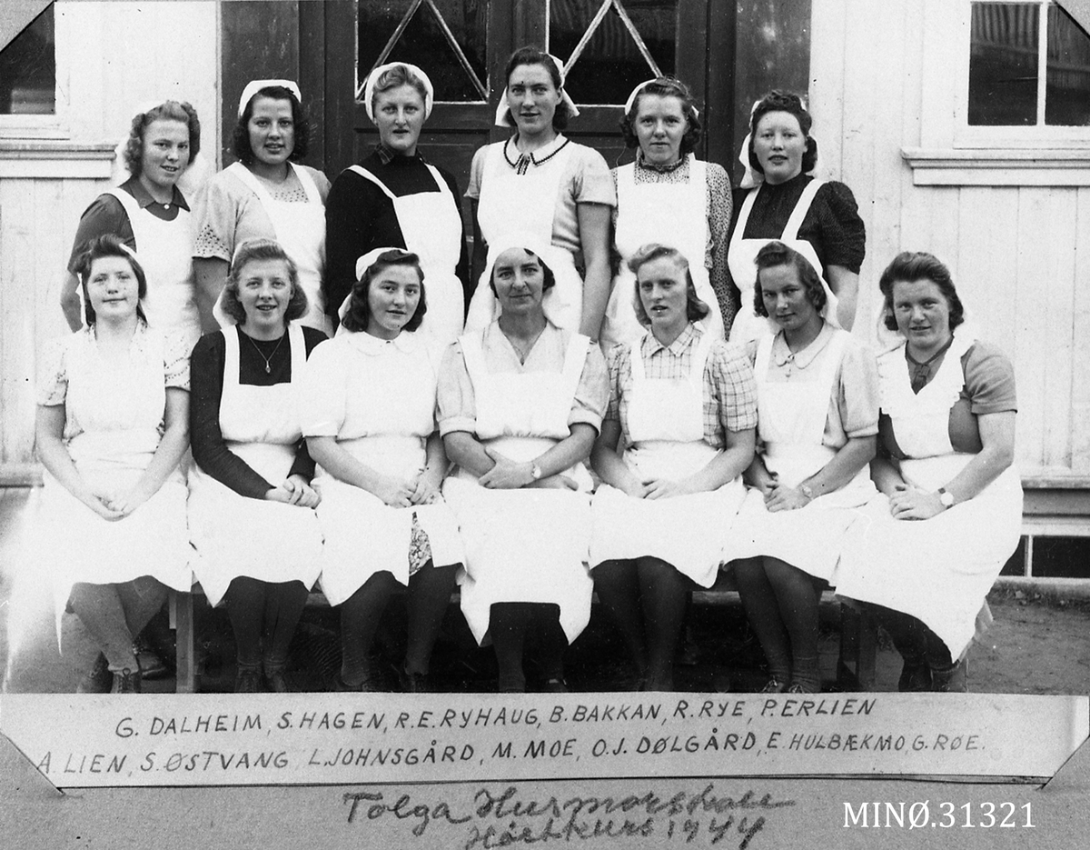 Iv. Olsen, Tolga hustellskole, høstkurs1944