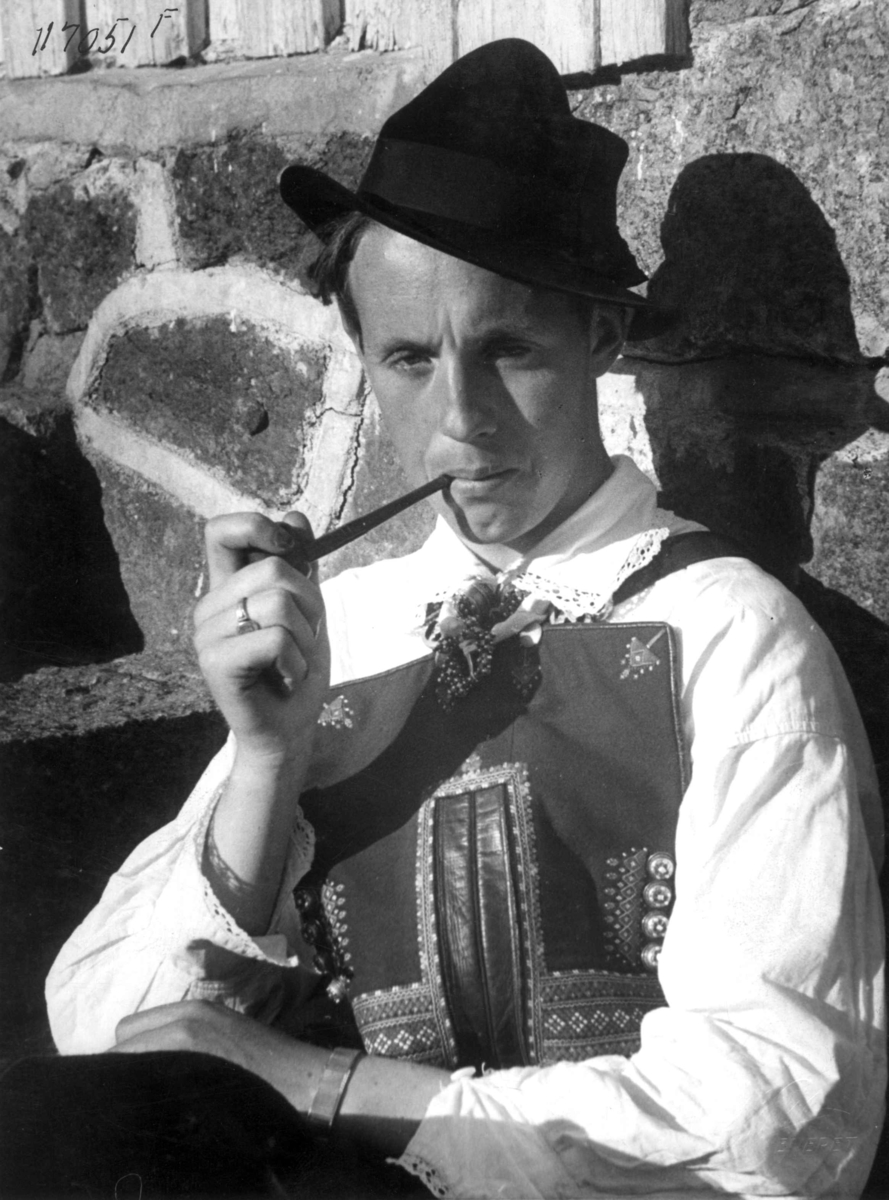 Anders Beer Wilse, Mannsdrakt, Wilse original