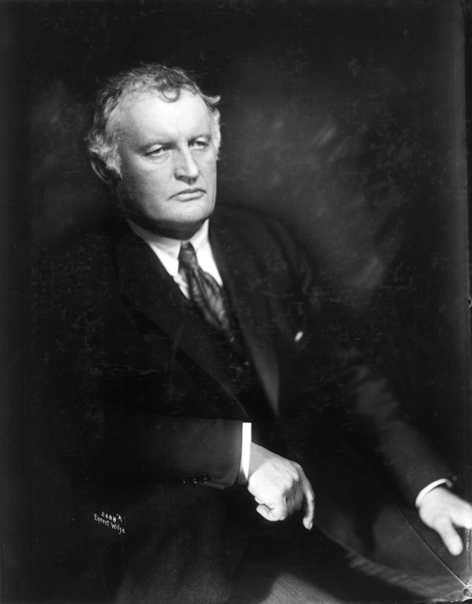 Anders Beer Wilse, Kunstneren og maleren Edvard Munch fotografert av Anders Beer Wilse i 1921.
