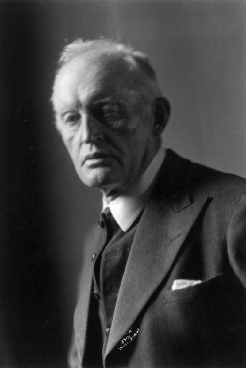 Anders Beer Wilse, Kunstneren og maleren Edvard Munch fotografert av Anders Beer Wilse i 1933.