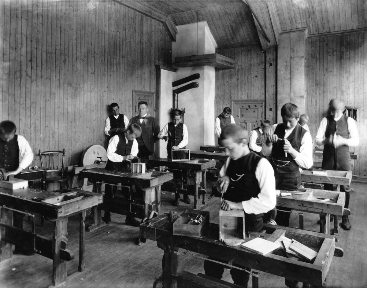Anders Beer Wilse, Hartmanns pensjonatskole
