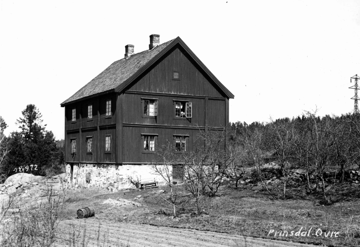 Anders Beer Wilse, Øvre Prinsdal gård, Oslo, Østre Aker. Våningshuset sett fra hagen.