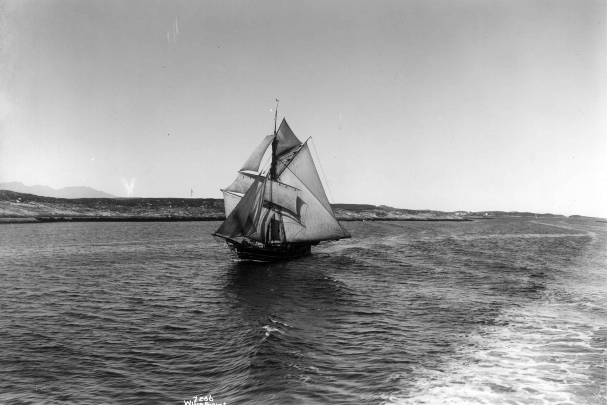 Axel Lindahl, Jakt