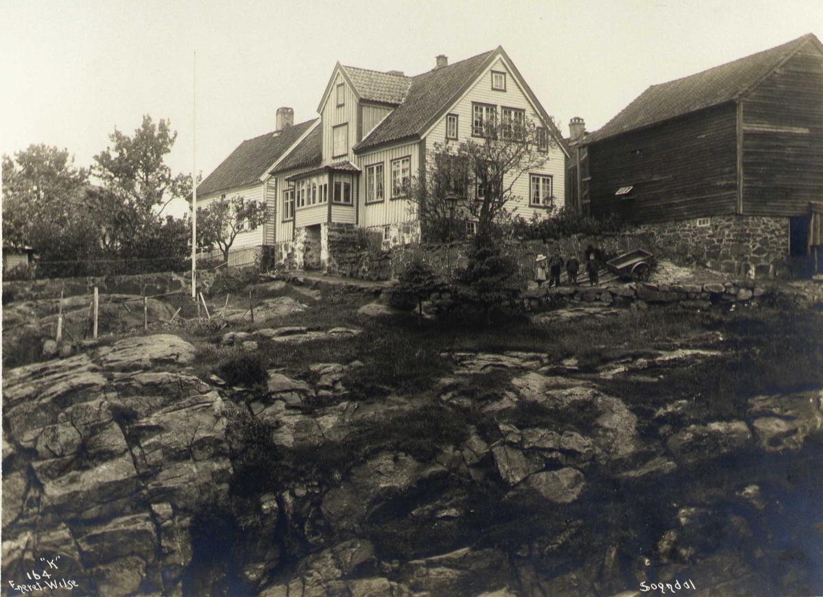 Anders Beer Wilse, Lensmannens hus, Sokndal, Rogaland. Fotografert 1912.