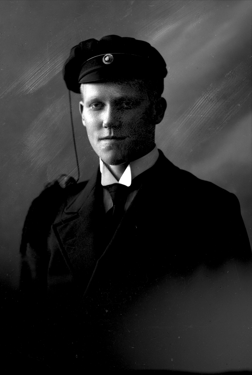 Gustav Borgen, Portrett, student Georg Hostvedt.
