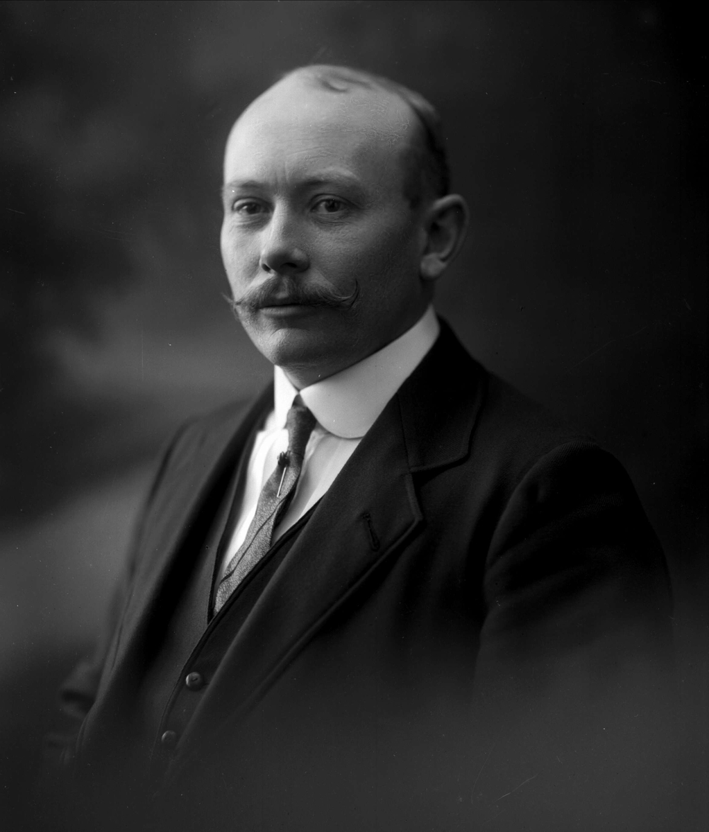 Gustav Borgen, NFB.04277