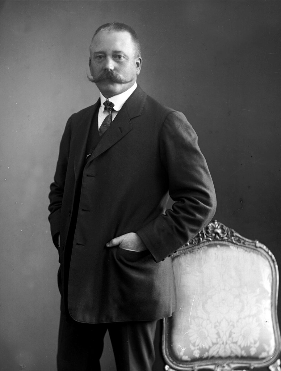 Gustav Borgen, NFB.04404