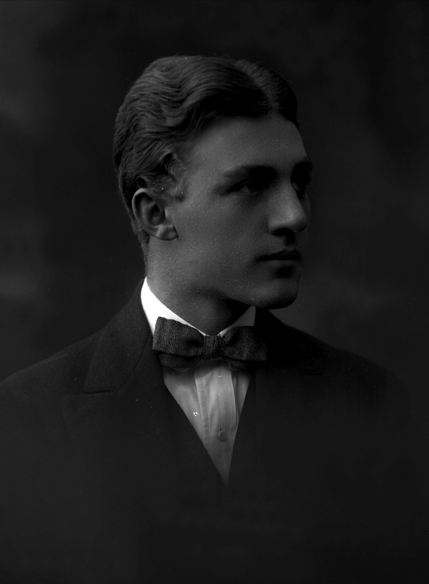 Gustav Borgen, NFB.04540