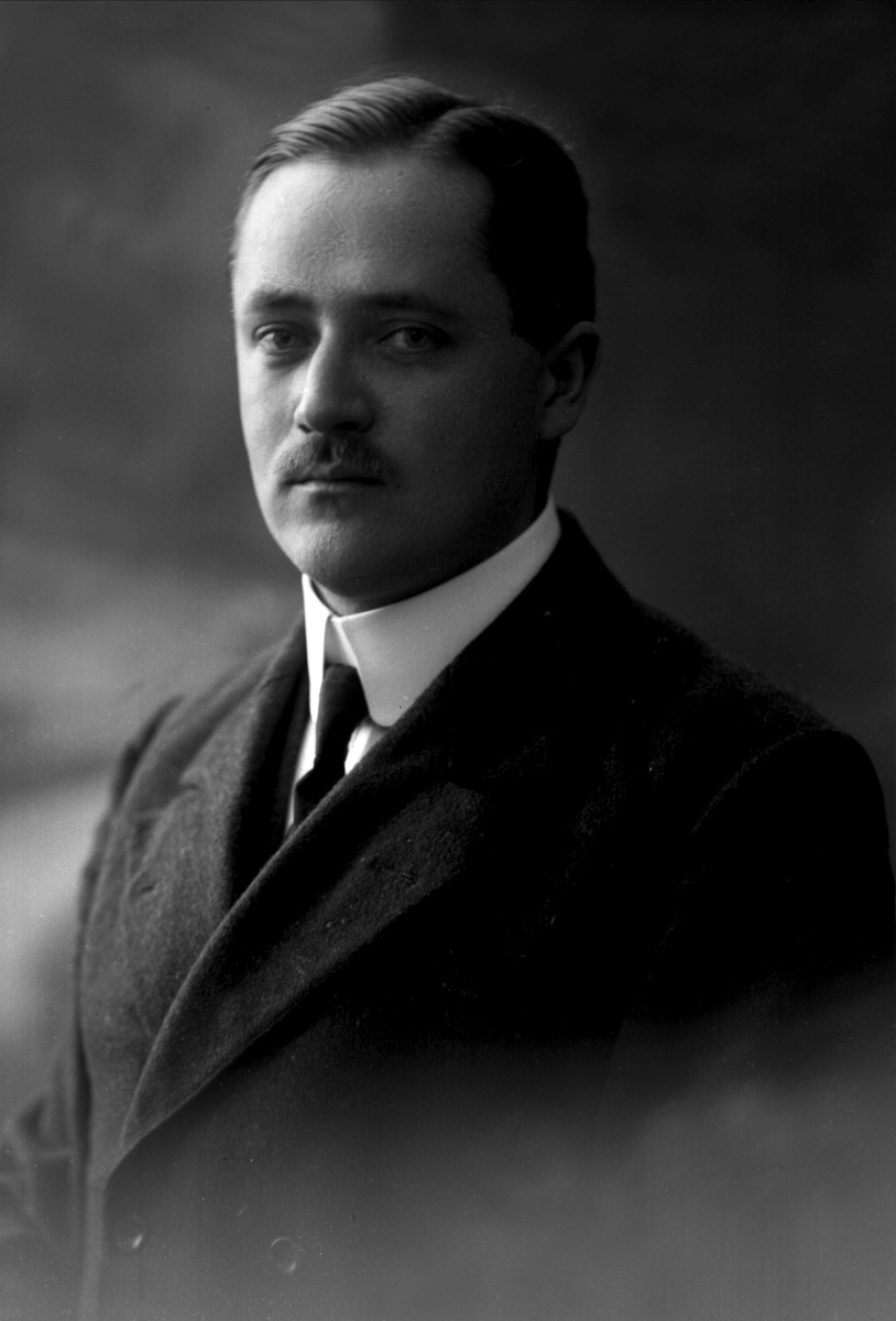 Gustav Borgen, NFB.04687