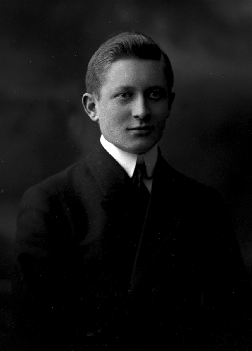 Gustav Borgen, NFB.04726