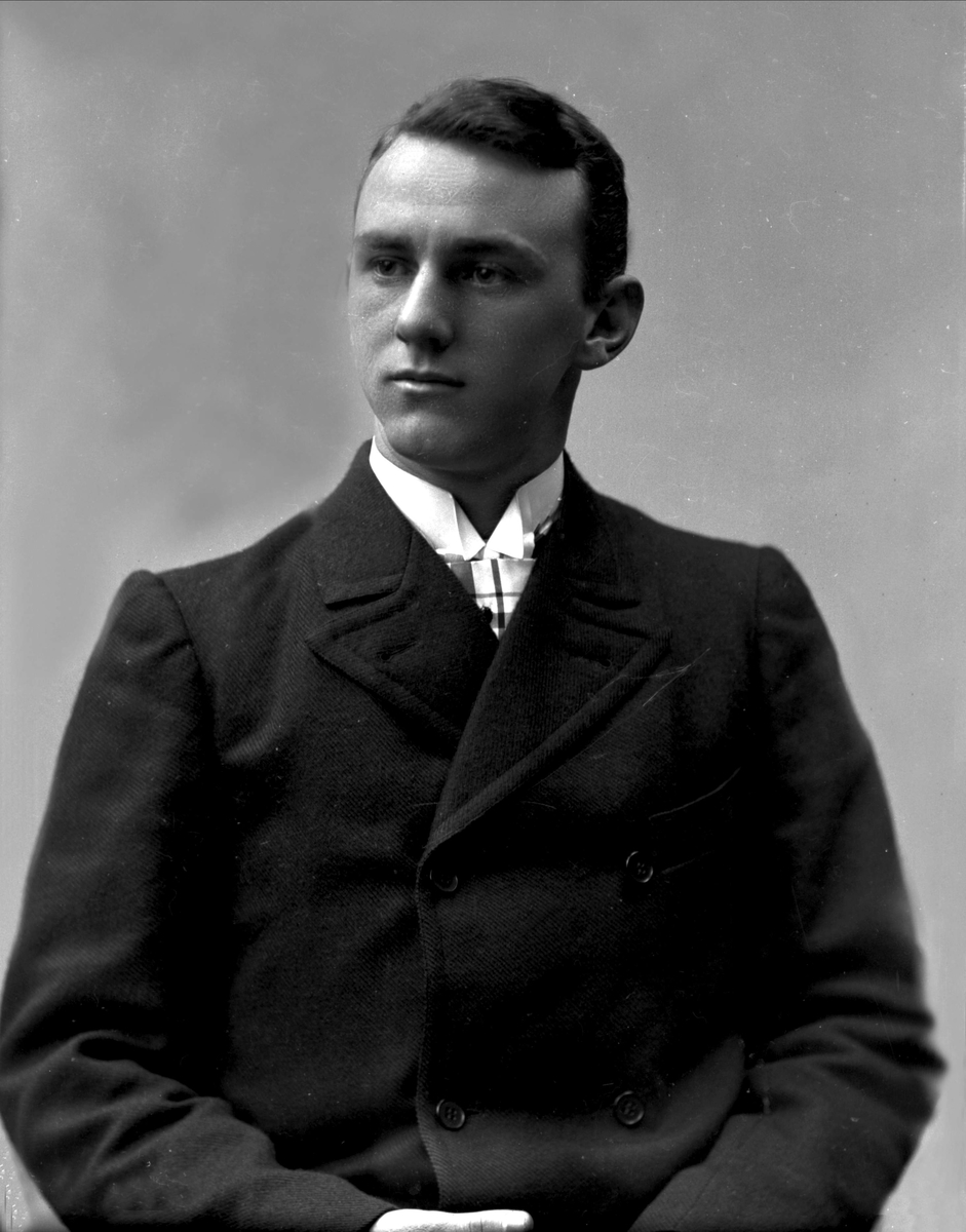 Gustav Borgen, NFB.06393