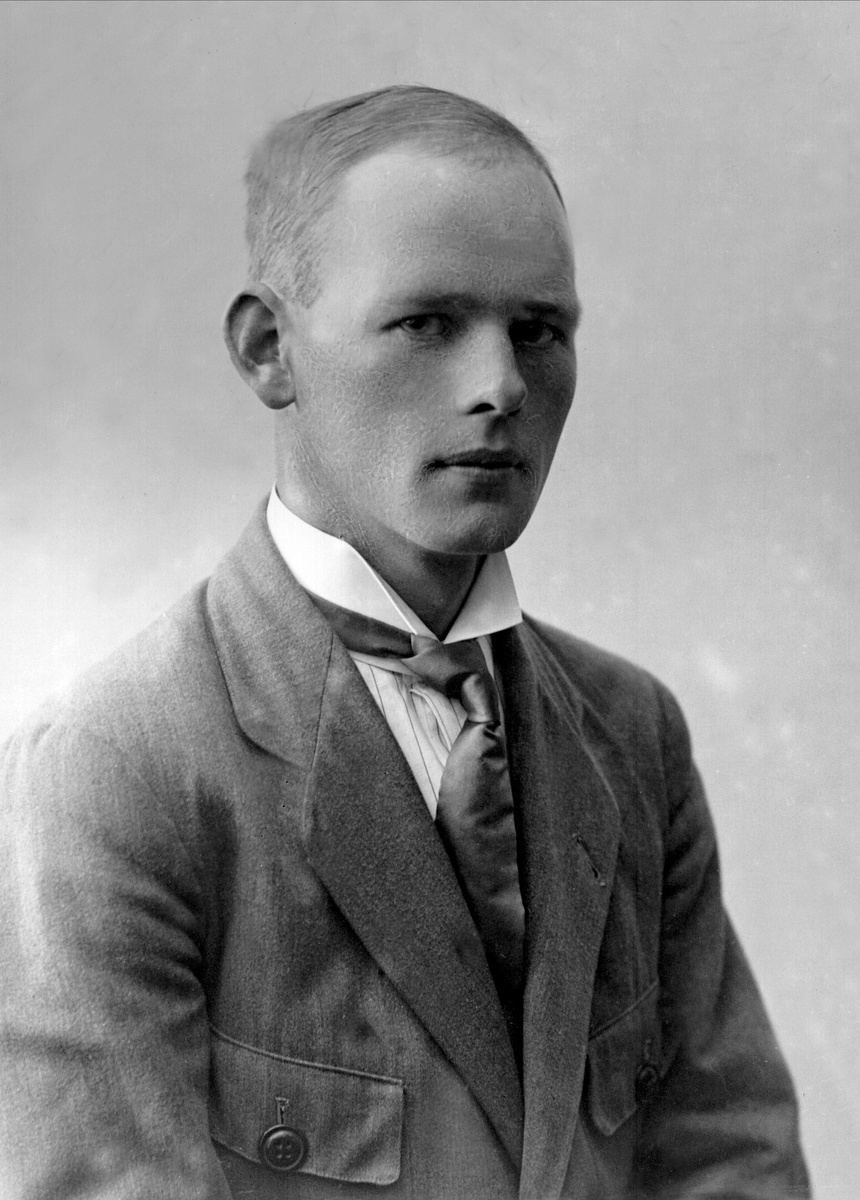 Gustav Borgen, NFB.06617