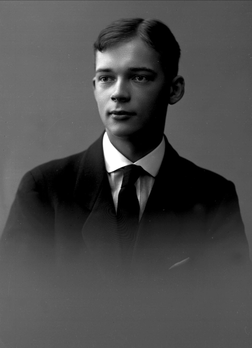 Gustav Borgen, NFB.07168