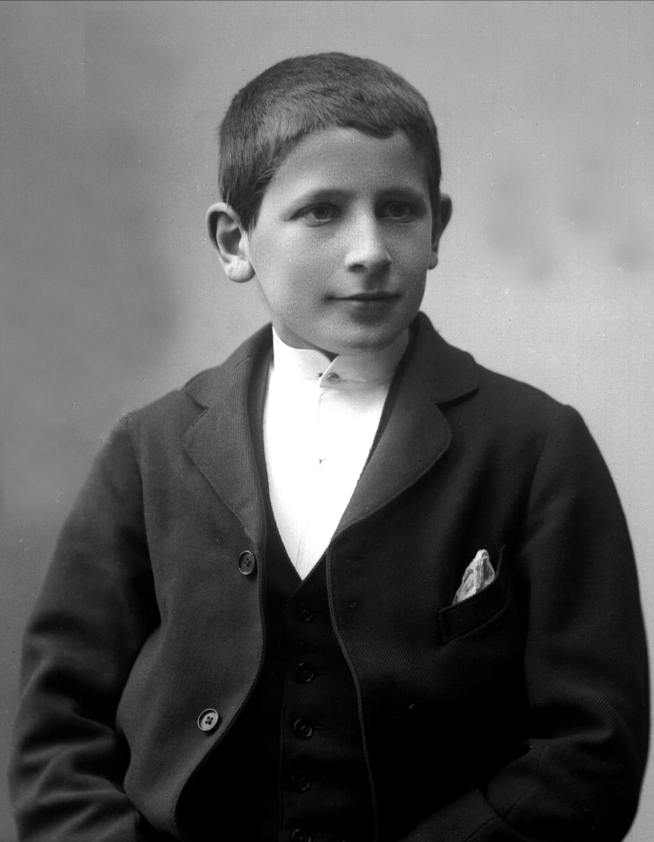 Gustav Borgen, NFB.08540