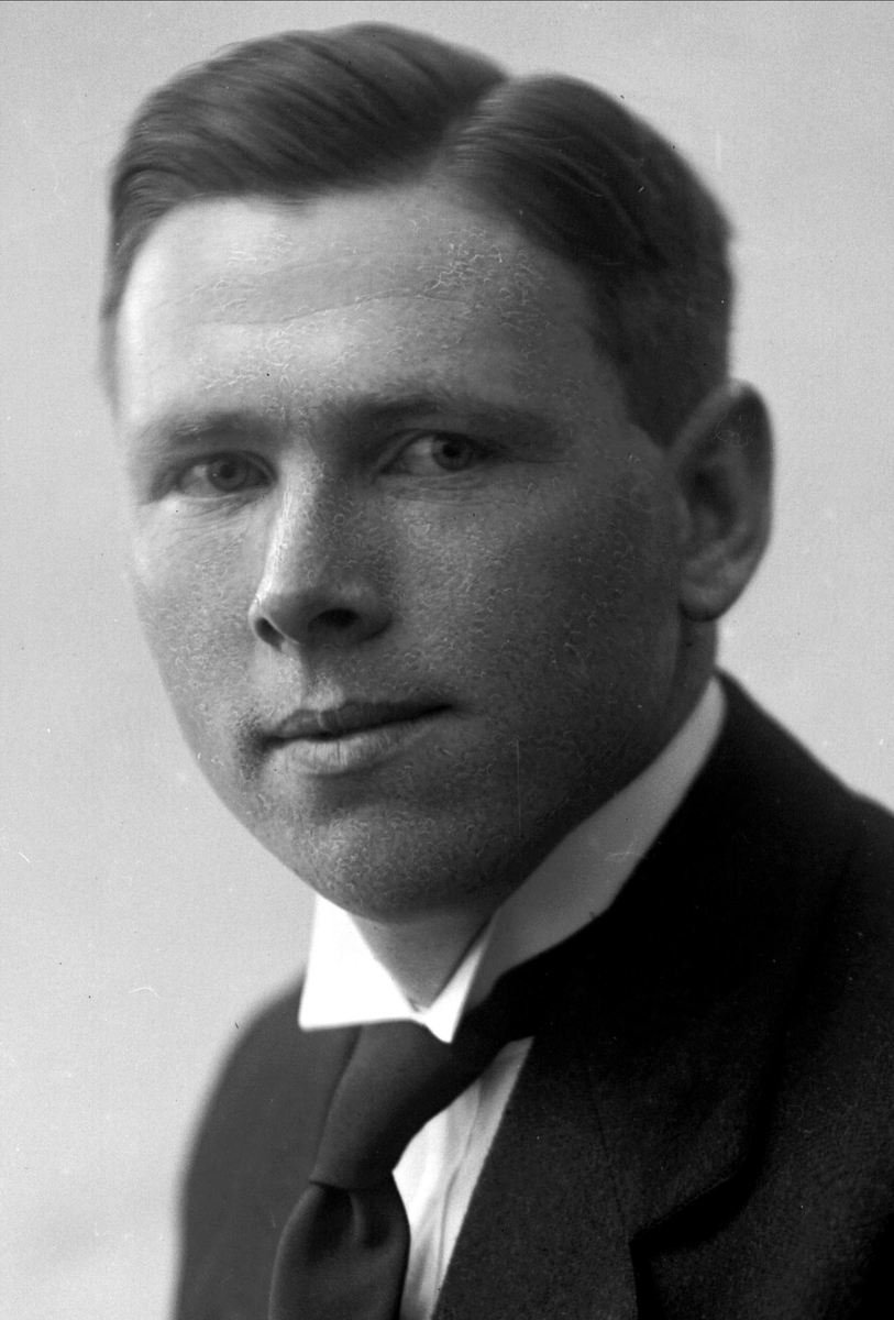 Gustav Borgen, NFB.09027