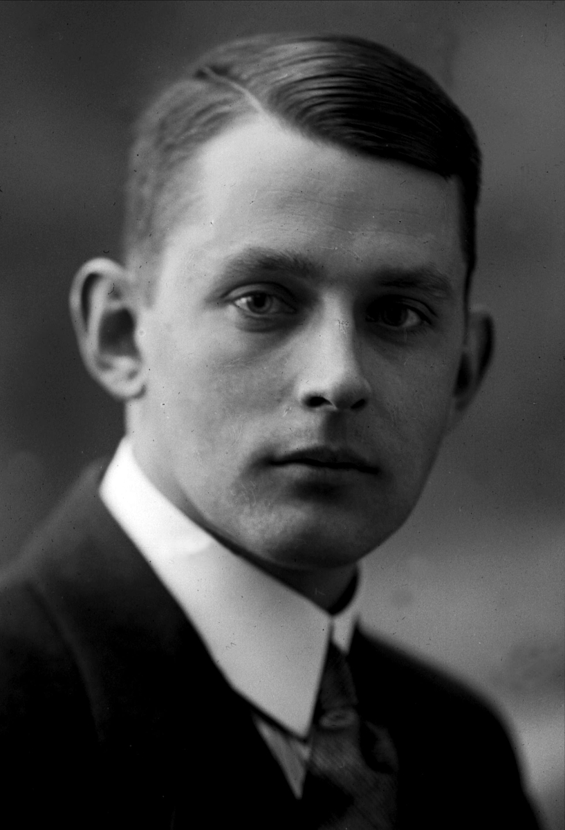 Gustav Borgen, NFB.09100