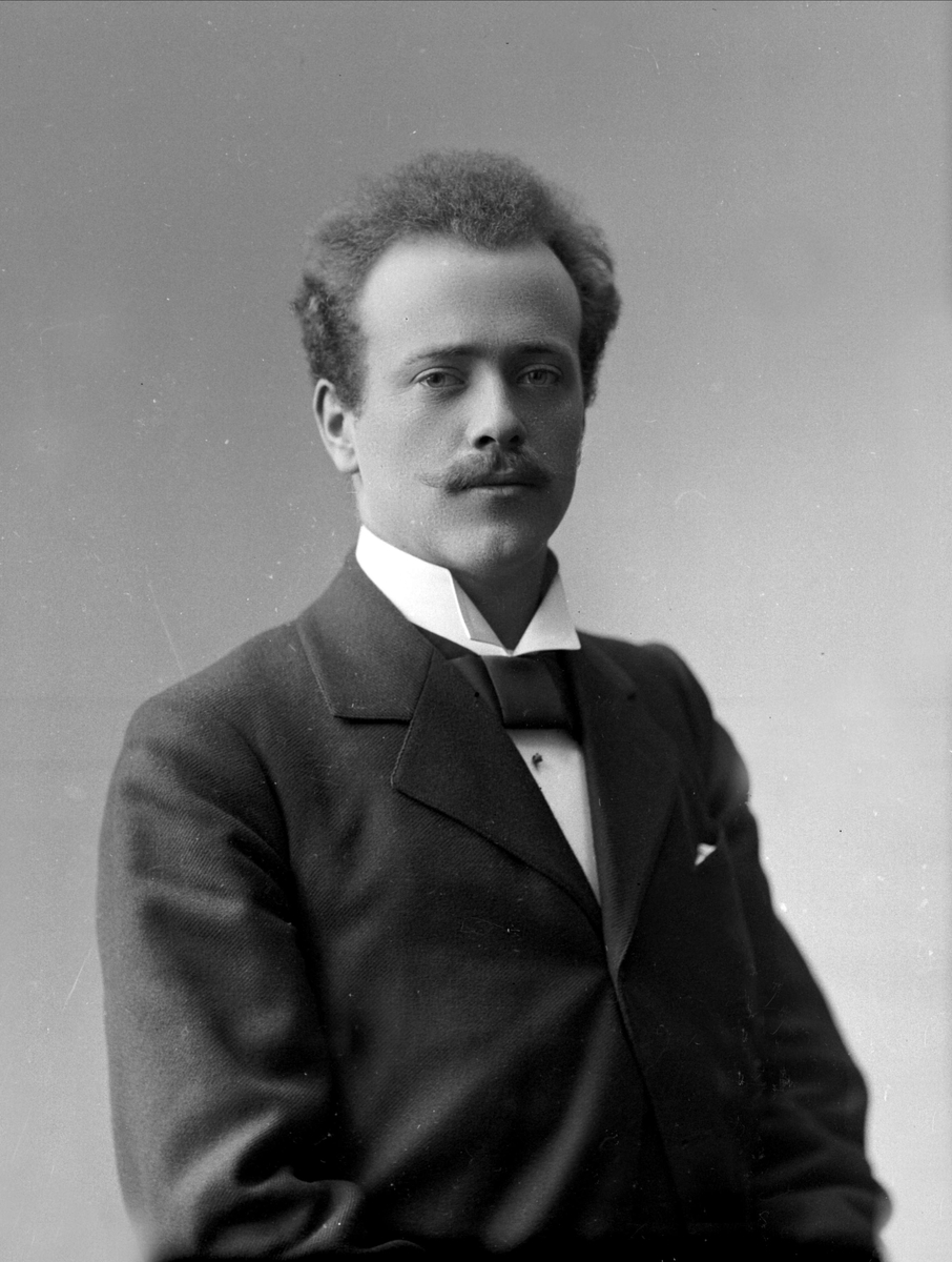 Gustav Borgen, NFB.09678