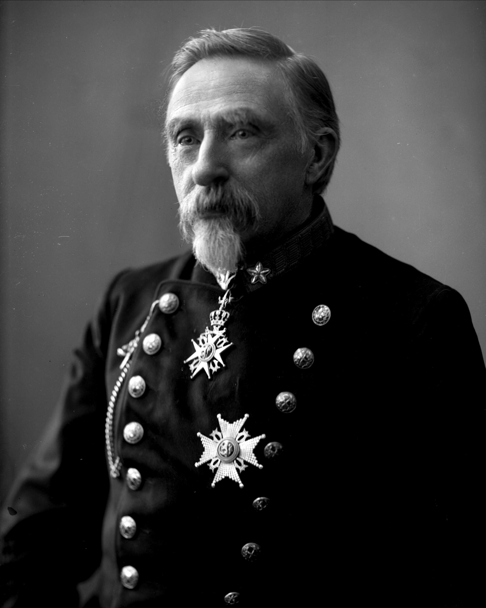 Gustav Borgen, Portrett, generalmajor Hansen i uniform.
