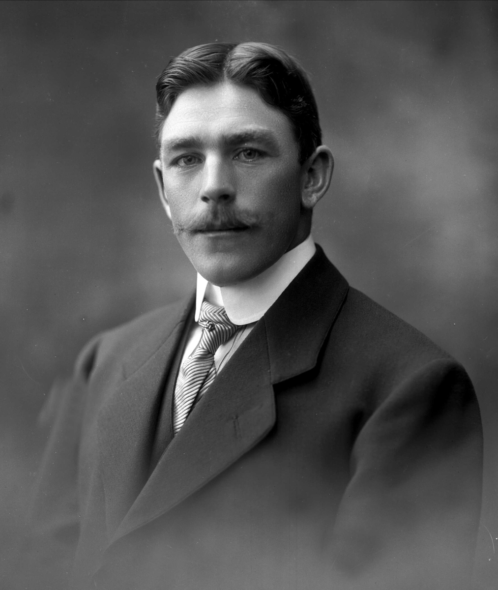 Gustav Borgen, NFB.13870