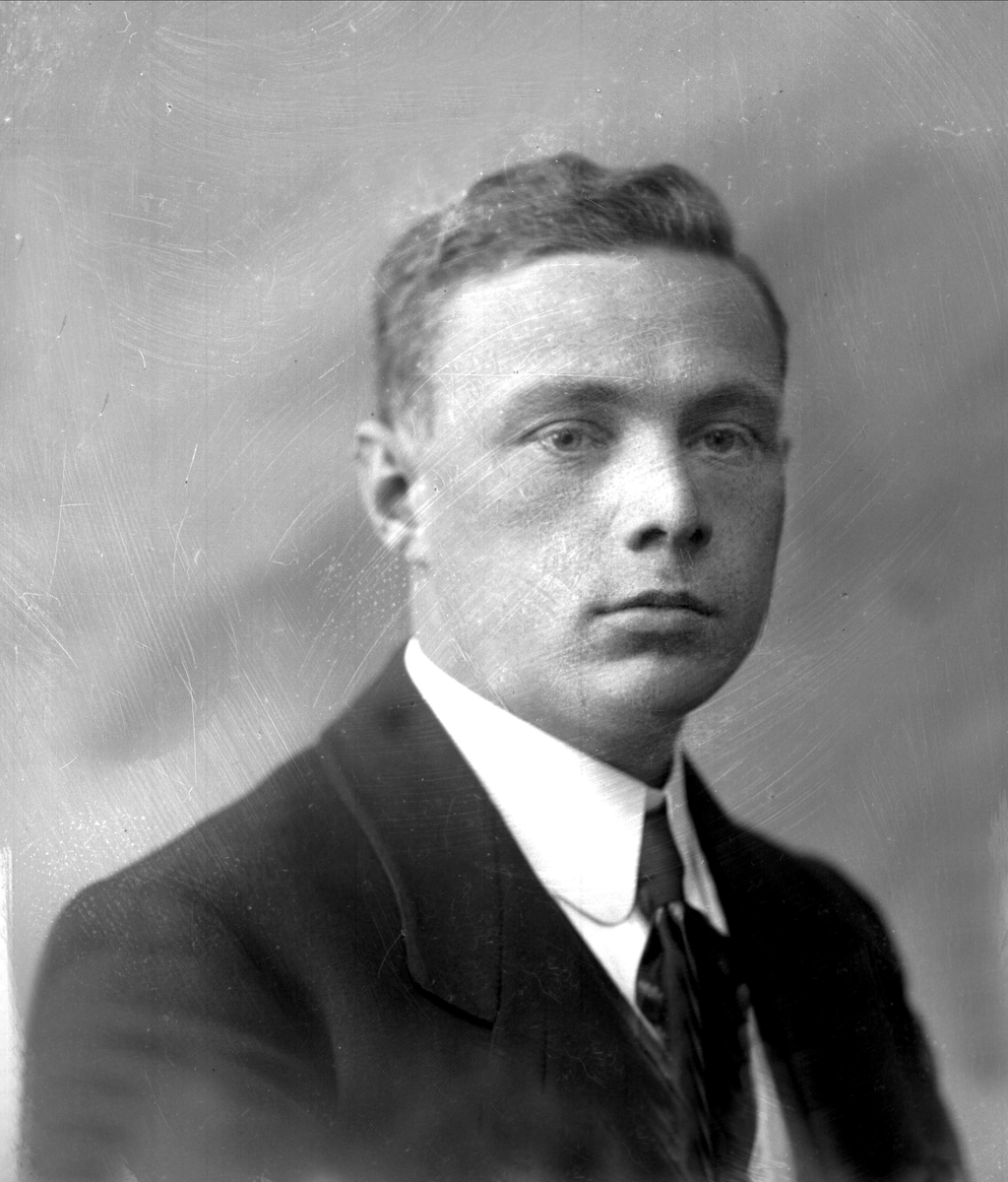 Gustav Borgen, NFB.14928