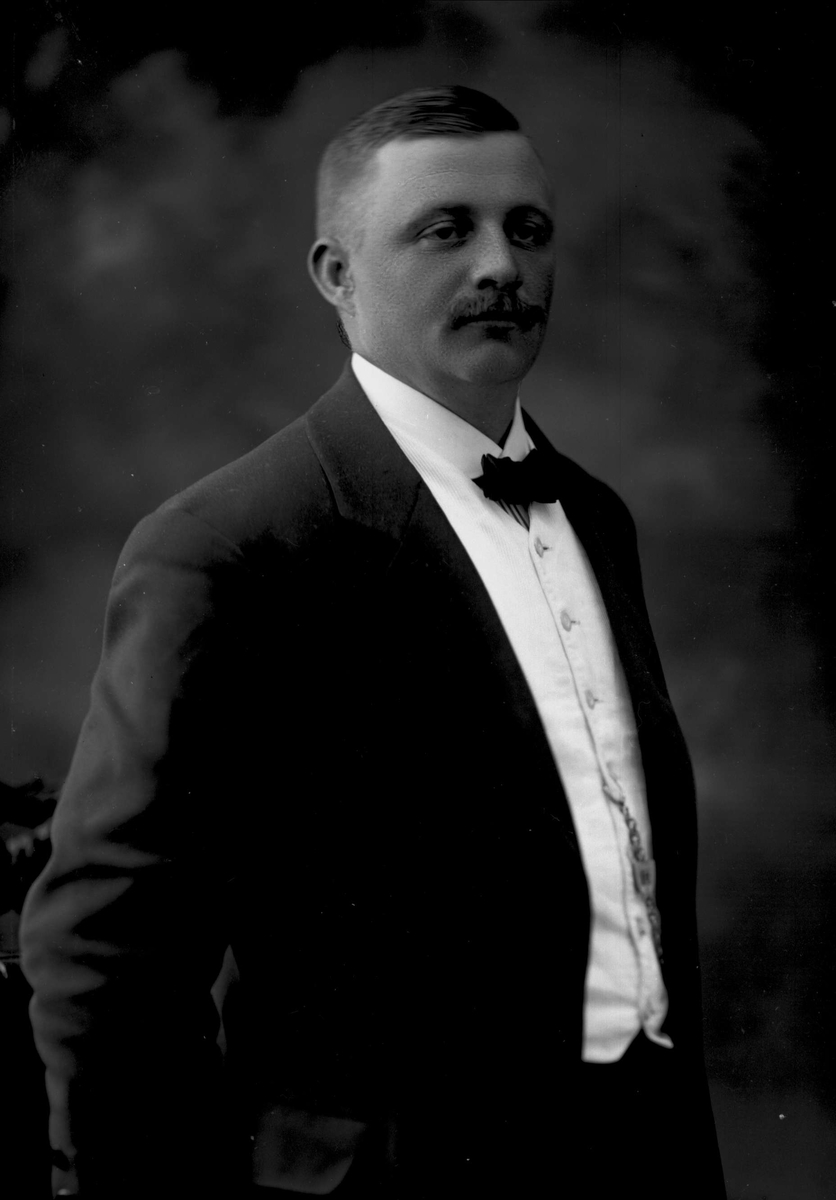 Gustav Borgen, NFB.18195