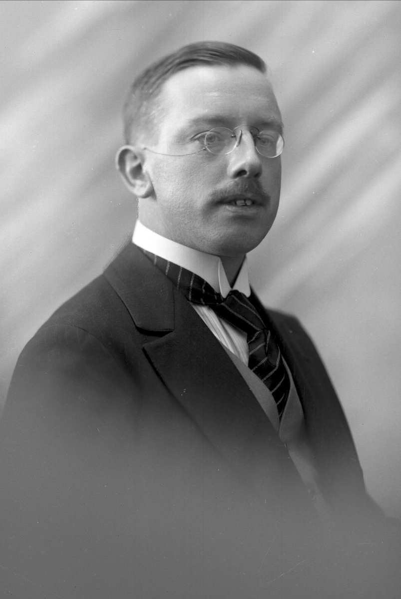 Gustav Borgen, NFB.19426