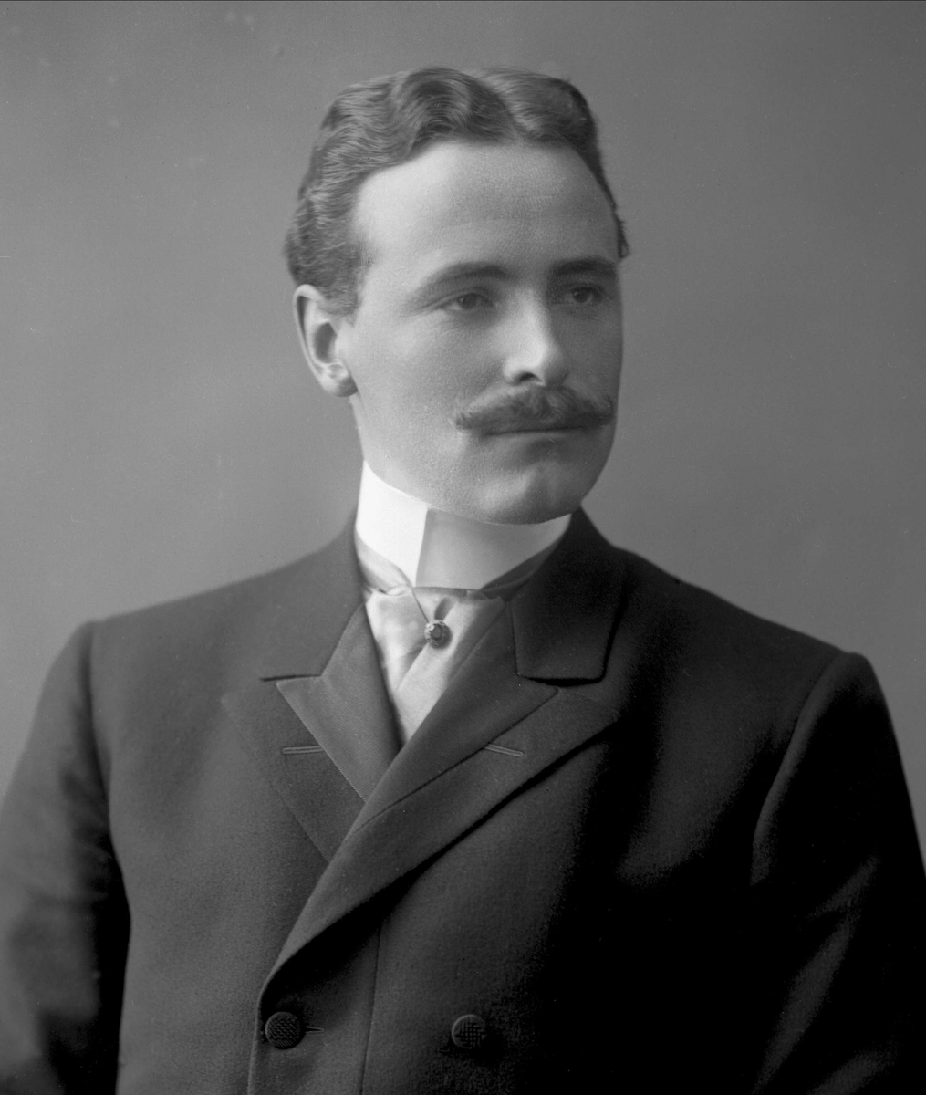 Gustav Borgen, NFB.19729