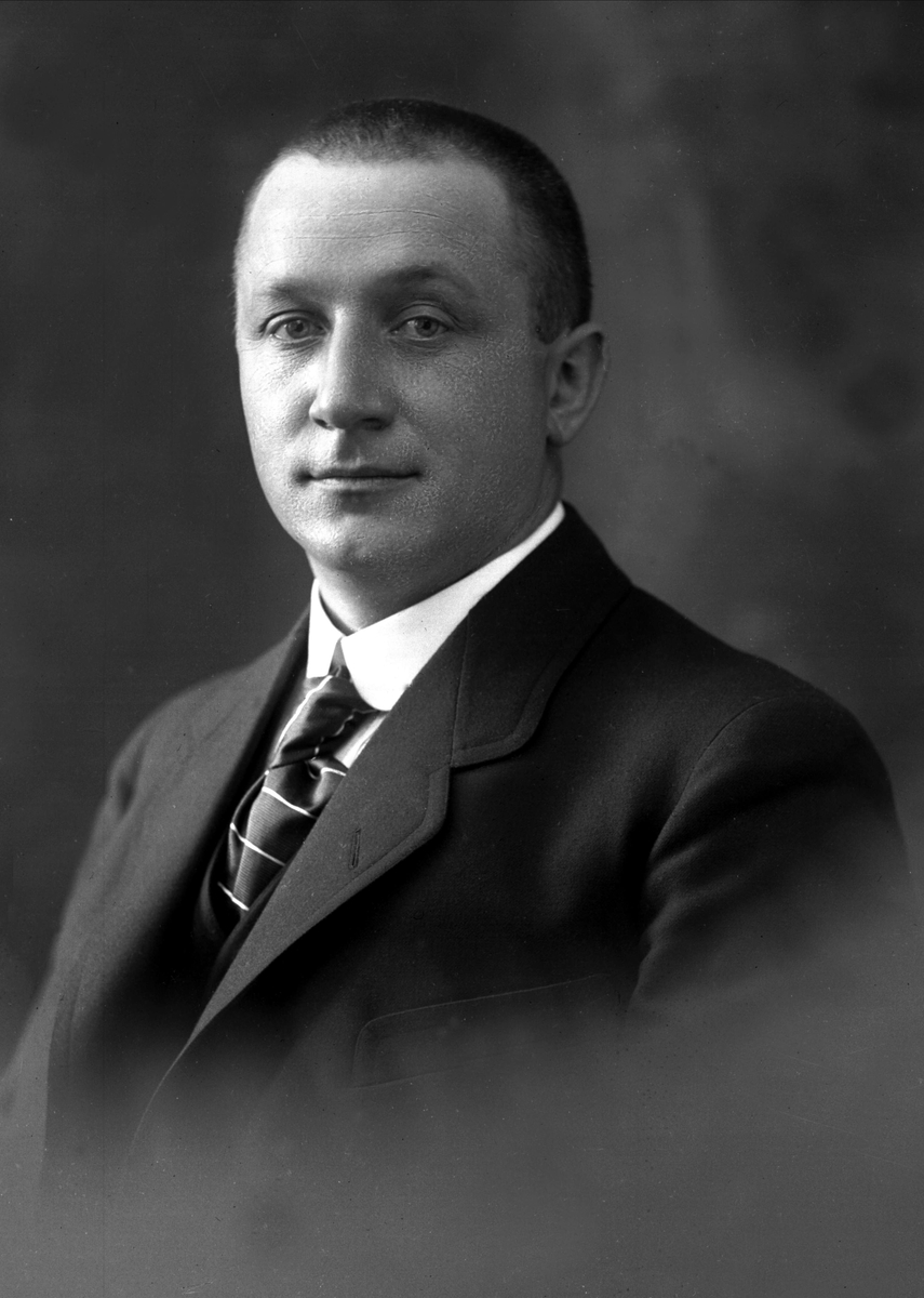 Gustav Borgen, NFB.19907