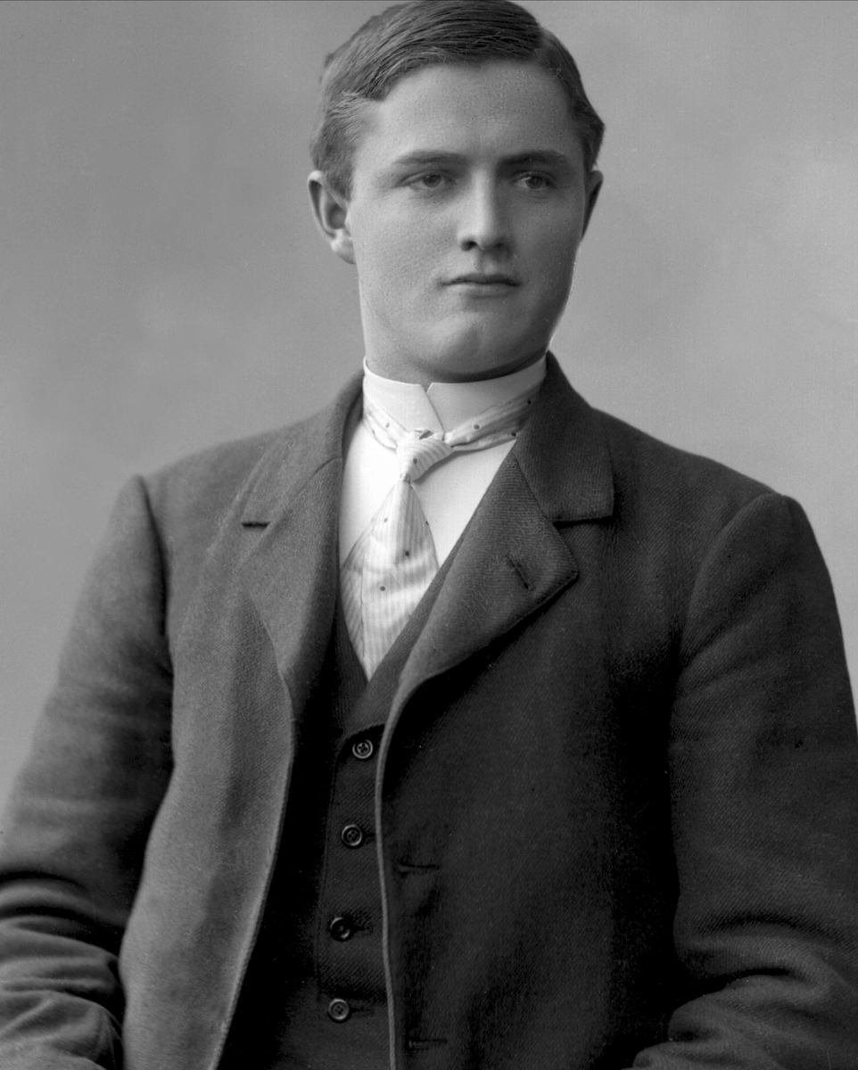 Gustav Borgen, NFB.20820